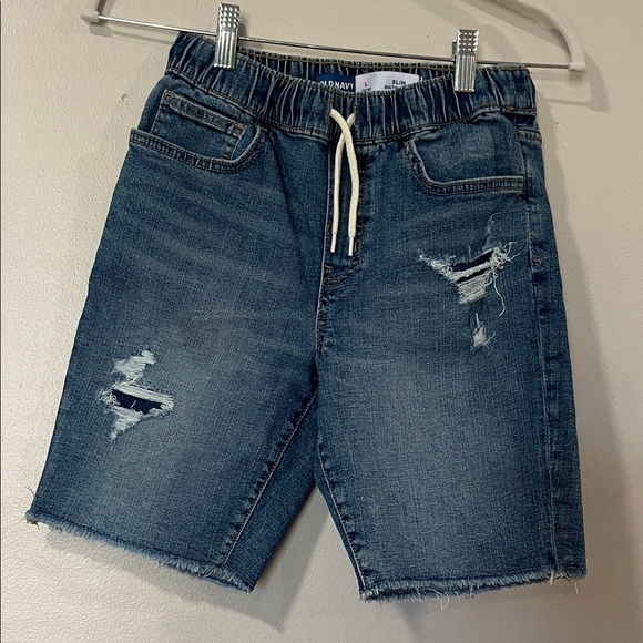 OLD NAVY Boys Blue Distressed Denim Shorts. Size 10/12 - Picture 1 of 4